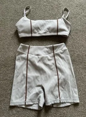 G Athletica Cream Workout Set thumbnail 1