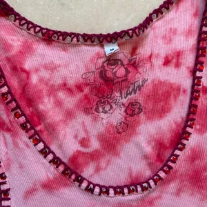 Y2K Tie Dye Crop Tank Top Rhinestone Stitched Sleeveless Red Women's Size Medium thumbnail 4