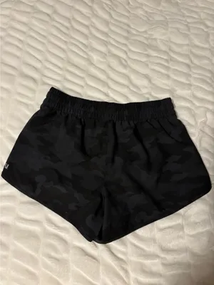 Vuori Shorts thumbnail 2