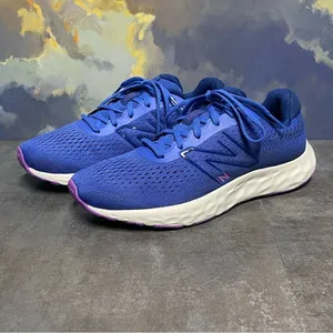New Balance 520v8 Women's Blue Sneakers Size 9.5B thumbnail 3