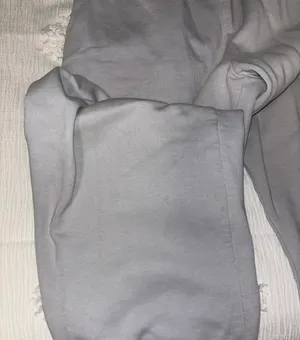 Brandy Melville Sweatpants thumbnail 3