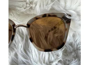 Sojos Stylish Tortoiseshell Frame Sunglasses with Brown Lenses thumbnail 2
