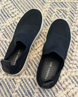 Madden Girl Slip-On Sneakers thumbnail 1