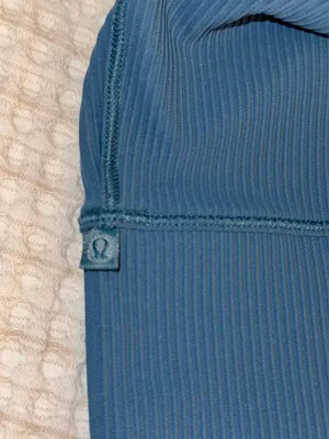 Lululemon Tank thumbnail 4