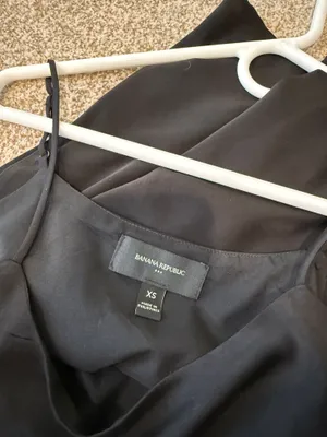 Banana Republic Silk Tank thumbnail 2