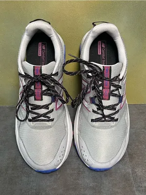 New Balance T410 Women's Gray/Pink Trail Running Shoes Size 11M thumbnail 9