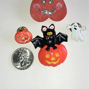 Halloween Costume Accessories Set - Black Bat & Orange Pumpkin Pins thumbnail 3
