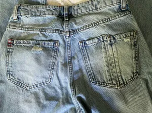 Medium Wash Jeans thumbnail 5