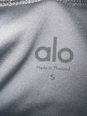 Alo Yoga Wellness Bra in Heather Grey thumbnail 7