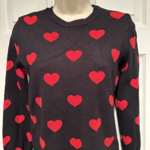 Marled Women's Black & Red Heart Crew Neck Sweater XS Pullover Heart Print thumbnail 1