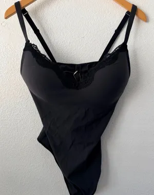 Fits Everybody Lace Push Up Bodysuit thumbnail 1