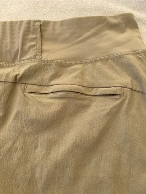 Athleta size 14 Trekkie North Khaki Athletic Shorts Wide Waistband athletic casu thumbnail 7