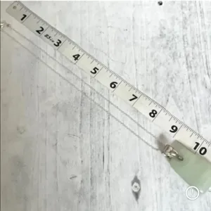 Green chalcedony pendant necklace thumbnail 3