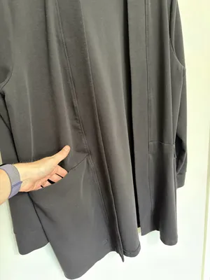 Zestt Organics Million Miles Travel Cardigan Organic Cotton Black - Size L thumbnail 8