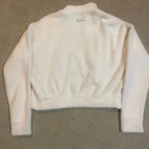 Gymshark Whitney Simmons eyelash knit jacket thumbnail 2