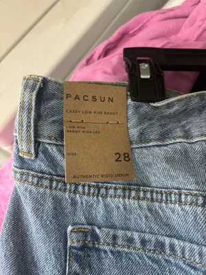 PacSun Low-Rise Baggy Jeans Casey Astrid thumbnail 5