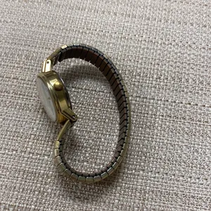 Timex Indiglo women’s watch vintage CR 1216 SKU 402 thumbnail 3