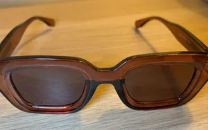 Brown Square Sunglasses thumbnail 1