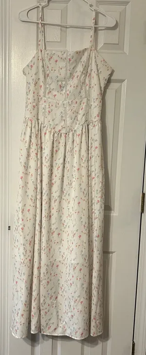 Maxi Dress White Size L thumbnail 1