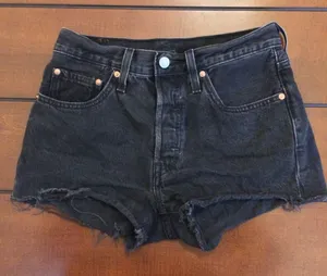 Levi’s 501 raw hem black buttonfly shorts 26 jorts thumbnail 1