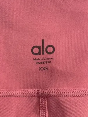 ALO Yoga High Waisted Leggings Pink Size XXS RN 87370. thumbnail 2
