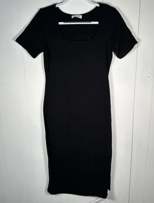 Zenana Women's XL Black Ribbed Square Neck Short Sleeve Bodycon Midi Dress thumbnail 1