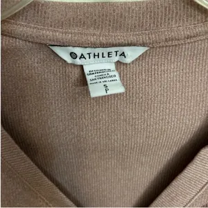 Women’s Athleta Uptempo Pink Mauve Ribbed Henley Long Sleeve Top Size Small thumbnail 9