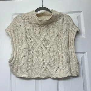 Women's Cable Knit Sweater Vest - Cream Cropped thumbnail 2