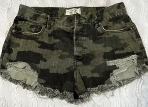 Camo High Rise Destroyed Cut Off Jean Short thumbnail 1