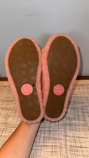 UGG Fluff Yea Slippers thumbnail 3