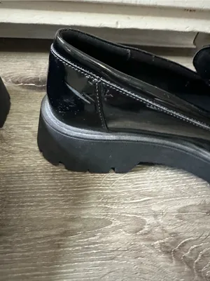 ZARA Women’s Black Patent Leather Chunky Loafers – Size US 9 / EU 40 thumbnail 7