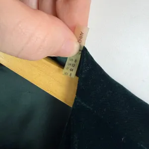 Elie Tahari Green Velvet Sheath‎ Dress Size 8 Holiday Party Christmas Cocktail thumbnail 6