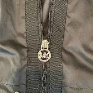 Micheal kors jacket thumbnail 5