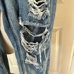 One Teaspoon Awesome Baggies low waist medium rise distressed jeans thumbnail 14