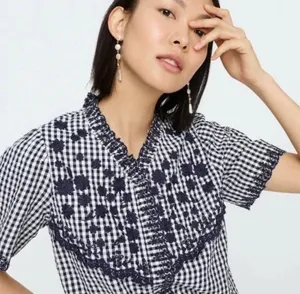 J.Crew Embroidered Indigo Crinkled Gingham Short Sleeve Navy White Top Cotton XS thumbnail 3