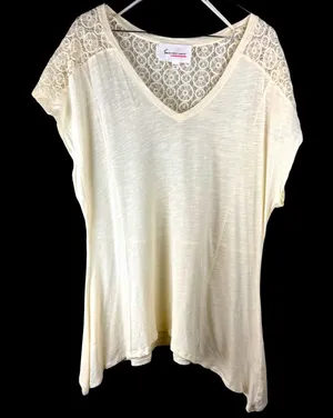 Two by Vince Camuto Tribal Beat Lace Inset Shark Bite‎ Hem Shirt Top Chalk Sz XL thumbnail 1