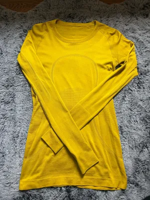 Lululemon Swiftly Tech Long Sleeve Yellow thumbnail 3