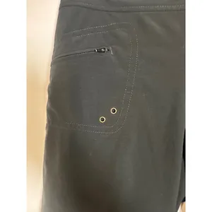 Athleta Black Pedal Pusher Pants‎ Womens 4 Hiking Travel Active 739413 thumbnail 2