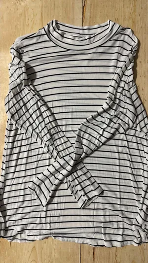 Maurices 24/7 Womens XL White Black Striped‎ Mock Neck Long Sleeve Rayon Top thumbnail 1