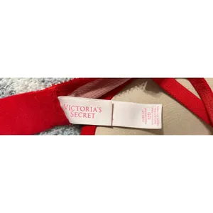 Victoria's Secret 32D Red Lace Push-Up Bra Rhinestone Detail‎ Padded Underwire thumbnail 4