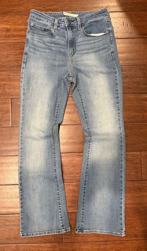 Levi's 725 high rise bootcut jeans in blue, size 29 #bootcut #highrise thumbnail 1