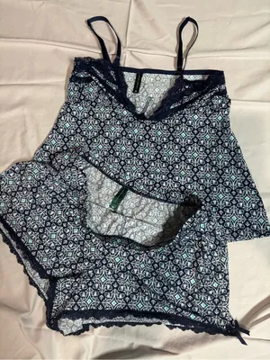 Laura Ashley 2-Piece Pajama Set | Women’s M | Lace Trim Cami & Shorts thumbnail 3
