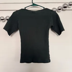 Skims Waffle Spruce Green Short Sleeve Top thumbnail 4