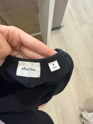 Aritzia Wilfred Free Black Fitted Romper – Size M thumbnail 7