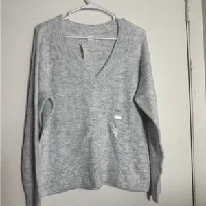 GAP Light Gray Off-the-Shoulder Sweater thumbnail 2