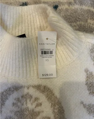 Ann Taylor Ivory Sweater NWT XS thumbnail 4
