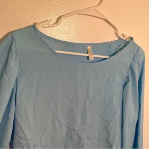 Coco Love Women's Size Large‎ Long Sleeve Blouse Light Blue Wrap Back Round Neck thumbnail 3