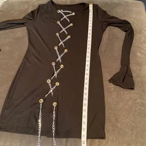 Women’s Black Long Sleeve Sexy Top/Dress with Chain Closure Size XL NEW thumbnail 10