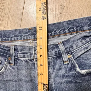 Levi Strauss 501 Jeans Women Size 28 Distressed Patchwork Denim Frayed‎ Raw Hem thumbnail 11