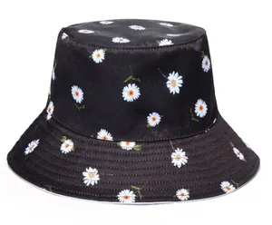 Alice + Olivia NWT Reversible Bucket Hat Black‎ Daisy Floral White thumbnail 1